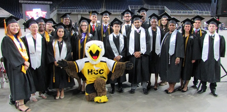2017 scholarship recipient graduates resize